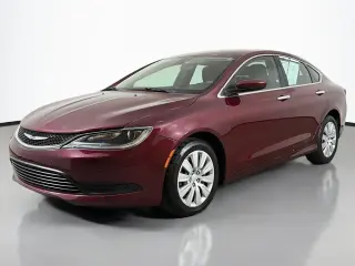 Chrysler 200 2015 LX sedán de 4 puertas