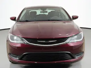 Chrysler 200 2015 LX sedán de 4 puertas