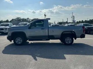 Chevrolet Silverado 2500HD 2025 4x4 Work Truck 2dr Cab Regular
