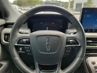 Lincoln Nautilus 2021 Reserve 4dr SUV