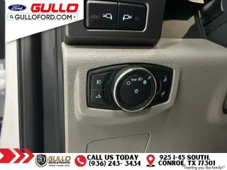 Ford F-350 Super Duty 2022 4x4 XLT 4dr Crew Cab 6.8 ft. SB SRW Pickup