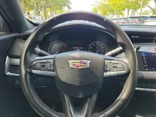 Cadillac XT4 2020 Premium Luxury Crossover de 4 puertas