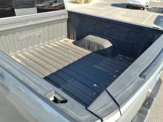 GMC Sierra 1500 2024 4x4 AT4 4dr Crew Cab 5.8 ft. SB