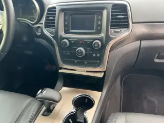 Jeep Grand Cherokee 2014 4x2 Laredo 4dr SUV
