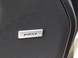 GMC Yukon XL 2023 4x4 SLT 4dr SUV