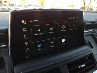 GMC Yukon XL 2023 4x4 SLT 4dr SUV