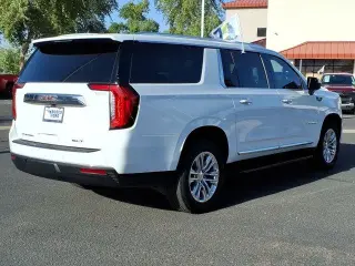 GMC Yukon XL 2023 4x4 SLT 4dr SUV