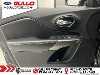 Jeep Cherokee 2021 Latitude Lux 4dr SUV