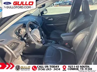 Jeep Cherokee 2021 Latitude Lux 4dr SUV