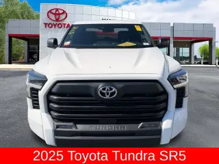 Toyota Tundra 2025 4x4 SR5 4dr Cab Pickup CrewMax