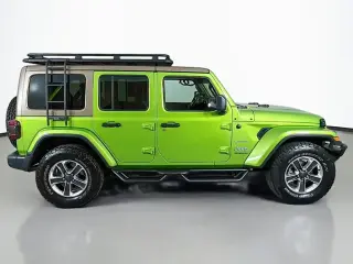 Jeep Wrangler Unlimited 2019 4x4 Sahara 4 puertas SUV