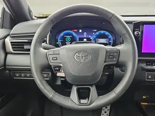 Toyota Camry 2026 SE 4dr Sedan