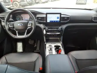 Ford Explorer 2023 ST-Line 4x4 SUV