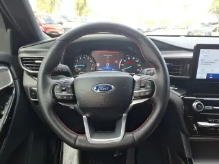 Ford Explorer 2023 ST-Line 4x4 SUV