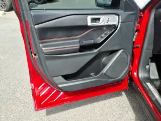 Ford Explorer 2023 ST-Line 4x4 SUV