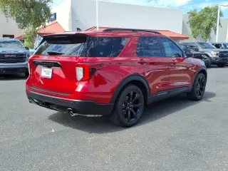 Ford Explorer 2023 ST-Line 4x4 SUV