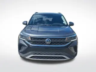 Volkswagen Taos 2022 SE 4 SUV