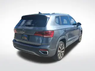 Volkswagen Taos 2022 SE 4 SUV