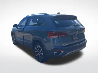 Volkswagen Taos 2022 SE 4 SUV