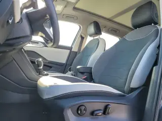 Volkswagen Taos 2026 AWD SE 4Motion 4dr SUV