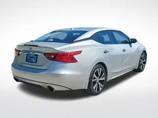Nissan Maxima 2017 3.5 S 4dr Sedán