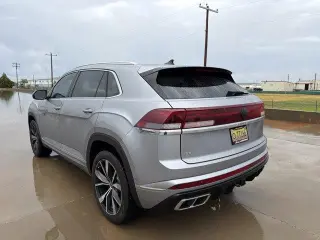 Volkswagen Atlas Cross Sport 2024 AWD SEL Premium R-Line 4Motion 4dr SUV