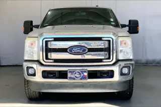 Ford F-250 Super Duty 2016 4x4 Lariat 4dr Crew Cab 6.8 ft. SB Pickup