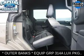 Ford Bronco 2025 4x4 Outer Banks SUV de 4 puertas
