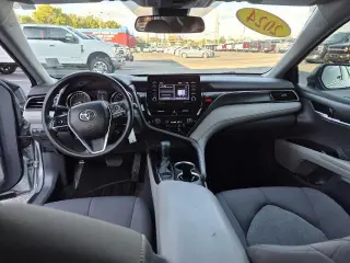 Toyota Camry 2024 LE 4dr Sedán