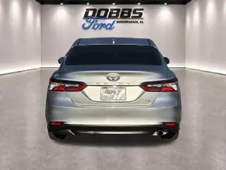 Toyota Camry 2024 LE 4dr Sedán