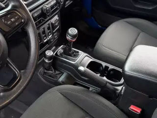 Jeep Wrangler 2022 4x4 Sport 2dr SUV