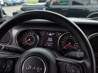 Jeep Wrangler 2022 4x4 Sport 2dr SUV