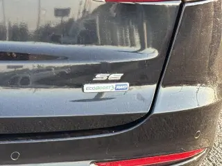 Ford Fusion 2020 con tracción en las cuatro  SE 4dr Sedán