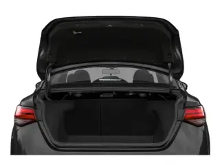 Nissan Sentra 2021 SR Sedán 4 puertas