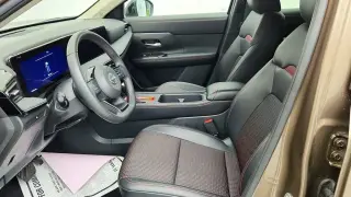 Nissan Kicks 2026 AWD SR 4dr Crossover