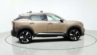 Nissan Kicks 2026 AWD SR 4dr Crossover