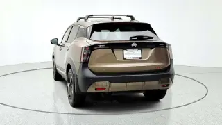Nissan Kicks 2026 AWD SR 4dr Crossover