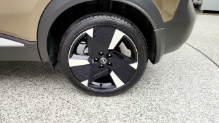 Nissan Kicks 2026 AWD SR 4dr Crossover