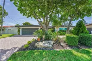 Propiedad de alquiler con 4 dormitorios y 2 baños en POMPANO BEACH