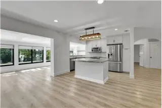 Propiedad de alquiler con 4 dormitorios y 2 baños en POMPANO BEACH