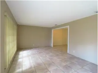 Propiedad de alquiler con 4 dormitorios y 2 baños en PLANTATION