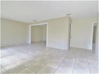 Propiedad de alquiler con 4 dormitorios y 2 baños en PLANTATION