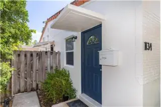 Propiedad de alquiler con 2 dormitorios y 1 baño en FORT LAUDERDALE
