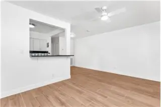 Propiedad de alquiler con 2 dormitorios y 1 baño en FORT LAUDERDALE