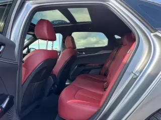 Kia K5 2025 GT-Line 4dr Sedán