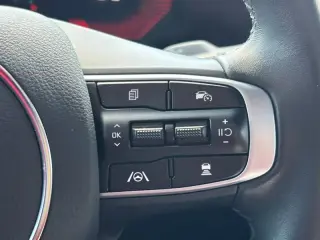 Kia K5 2025 GT-Line 4dr Sedán