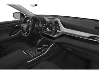 Toyota Highlander 2021 XLE 4dr SUV