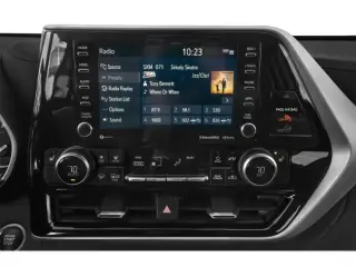 Toyota Highlander 2021 XLE 4dr SUV