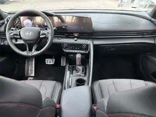 Hyundai ELANTRA 2025 N Line Sedán de 4 puertas
