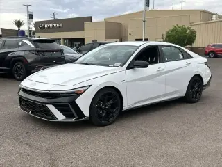 Hyundai ELANTRA 2025 N Line Sedán de 4 puertas